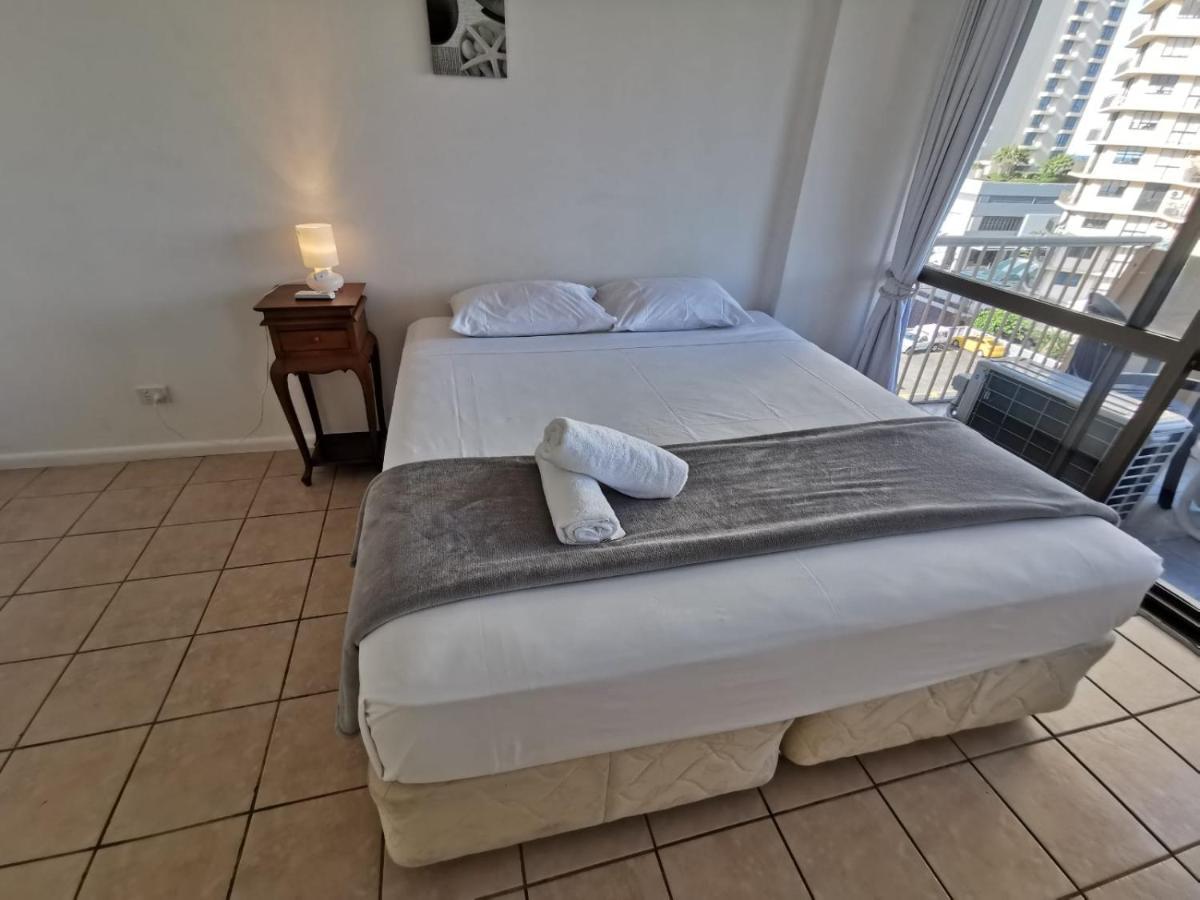 גולד קוסט Surfers Holiday Apartments מראה חיצוני תמונה