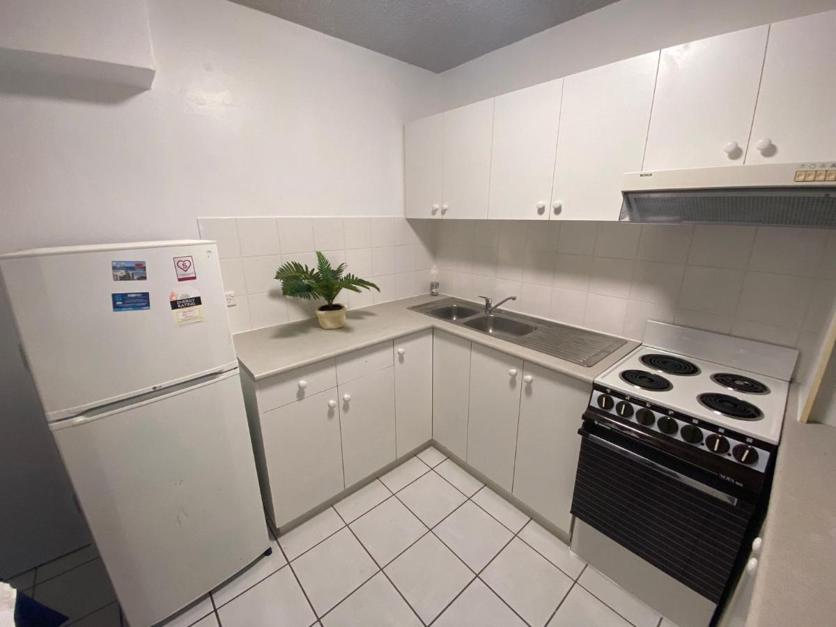 גולד קוסט Surfers Holiday Apartments מראה חיצוני תמונה